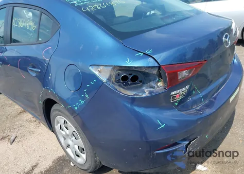 2017 Mazda Mazda3 Sport из США, поврежденный, VIN 3MZBN1U75HM122771